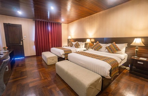 Dewi Sri Hotel | SL1001 - 1 Bedroom Family Quadruple Suite in Legian