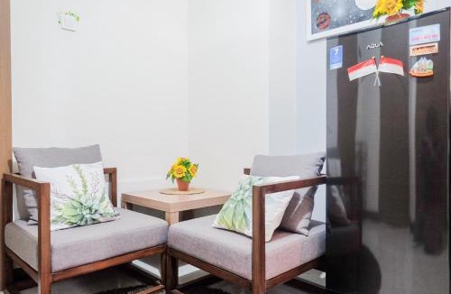 Depok Apartment | Spacious and Comfortable 2BR Cinere Resort Apartment By Travelio