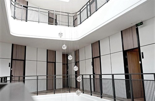 Bandung Hotel | Spot 43 Cafe and Hotel