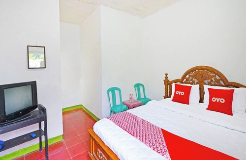 Cilacap Hotel | Spot ON 91270 Hotel Arimbi
