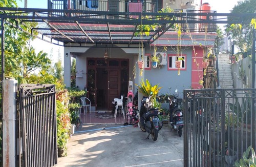Balikpapan Hotel | SPOT ON 91623 Pj Guest House Syariah