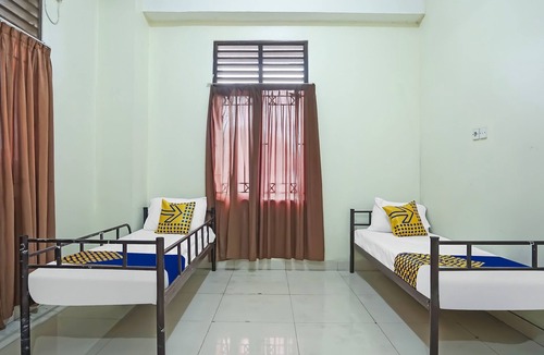 Palembang Hotel | SPOT ON 91956 Kost Titian Zaman