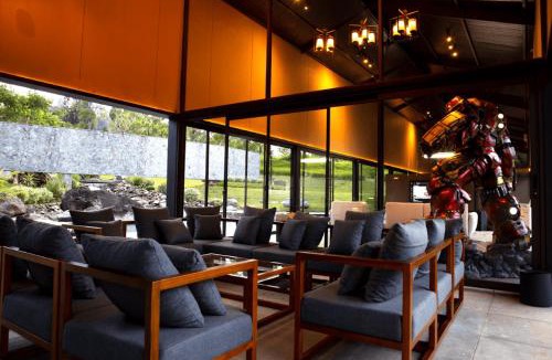 Cisarua Villa | Spring River Cisarua