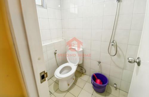 Pondokcina Apartment | Strategic Studio Depok Park View Pool & Wi-Fi
