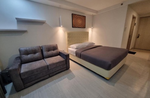 Mlati Apartment | Studio Room Apartment with Pool