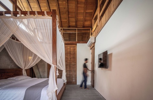 Dewi Sri Hotel | Stylish 1-Bedroom Apartment in the Heart of Legian