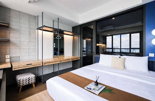 Pinang Apartment | Stylish 1Br At Collins Boulevard Apartment