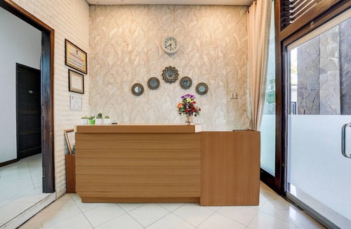 Padang House | Stylish Twin Suite W/Free WiFi Parking and Pool