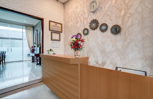 Padang House | Stylish Twin Suite W/Free WiFi Parking and Pool