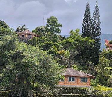 Simanindo House | Summa Terra