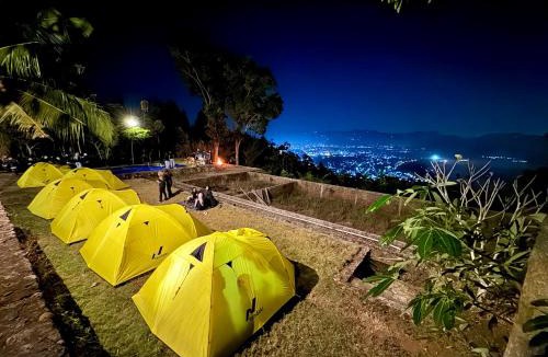 Pacitan Other | Sunrise & Ocean View Camp Ground - ESP Pacitan