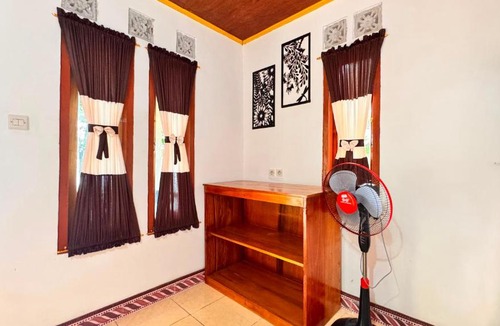 Wodong House | Sunset cottages
