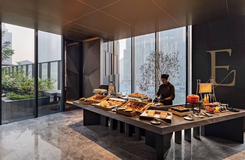 Kuningan Hotel | Swissôtel Living Jakarta Mega Kuningan