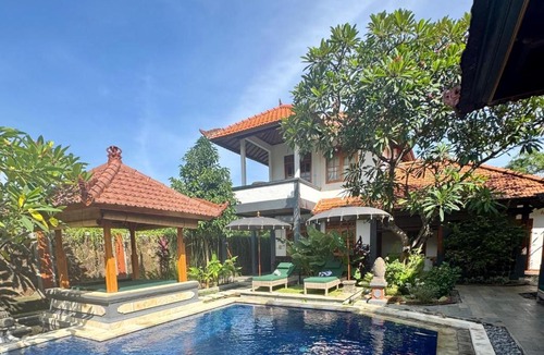 Lovina Villa | Taman Ganesha Retreats