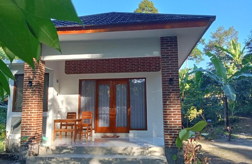 Kecamatan Montong Gading House | Tereng Wilis Jungle Inn