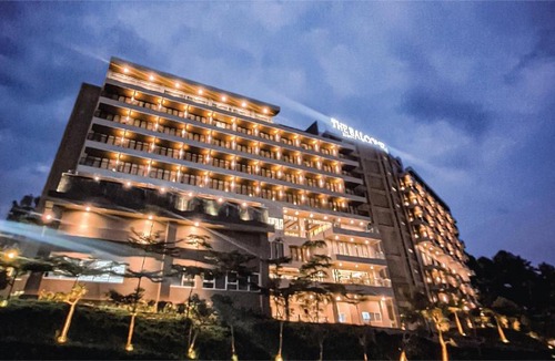 Bukittinggi Resort | The Balcone Suites & Resort