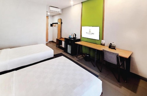 Bukittinggi Resort | The Balcone Suites & Resort