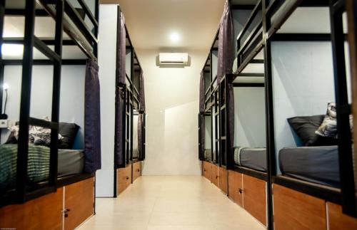 Sampalan Hostel | The Cube Hostel Penida