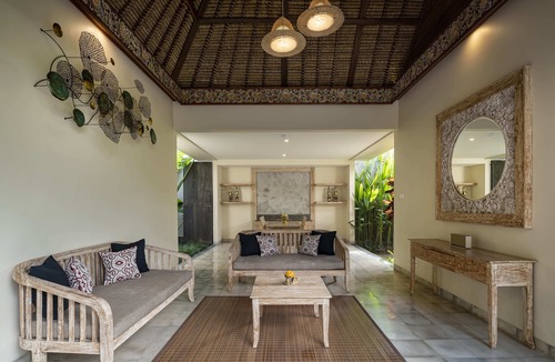 Kenderan Hotel | The Sun of Granary Resort and Villas