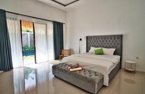 Senggigi Villa | The Valley Villa Senggigi