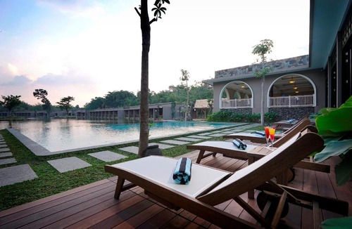 Sleman Hotel | The Westlake Hotel & Resort Yogyakarta