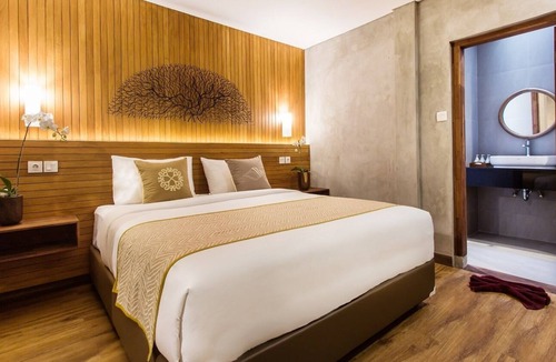 Raya Kuta Villa | Three Bedroom Villas @Legian City Center