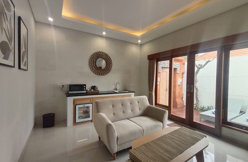 Legian Hotel | Three Brothers Bungalows & Villas