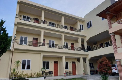 Simanindo Hotel | Thyesza Hotel Resort