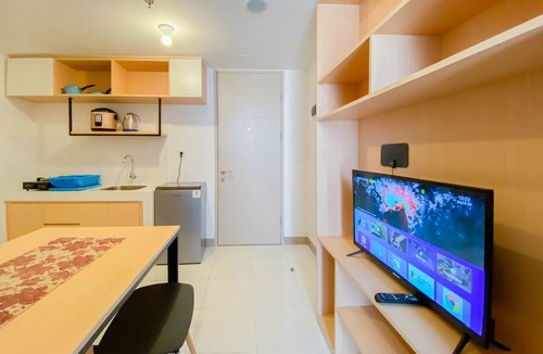 Old Jakarta Apartment | Tidy And Comfortable 2Br Tokyo Riverside Pik 2 Apartment