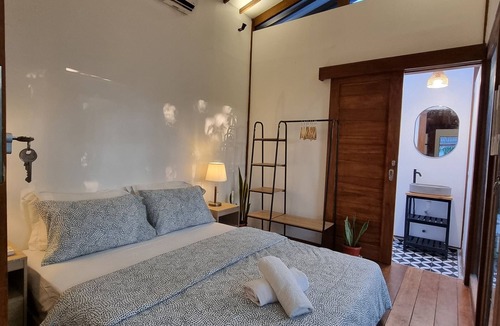 Kediri Cabin | Tiny House Lodge In The Woods With Pool