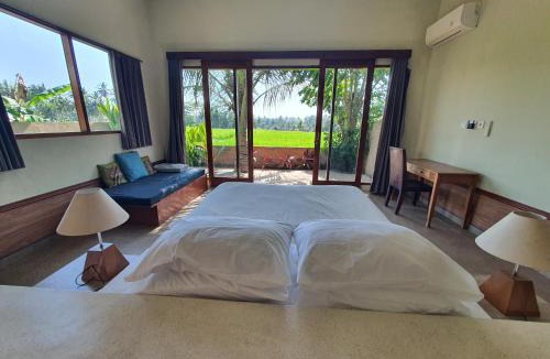 Kemenuh Villa | Tirtam One Bedroom Private pool W Kitchenette