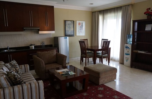 Bangka Hotel | Toeti Roosseno Plaza