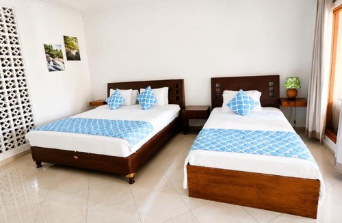Sekongkang Hotel | Tropical Beach Resort Sekongkang