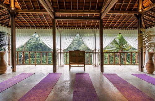Kemenuh Villa | Ubud Sanctuary | Lush Surroundings | Quiet Stay