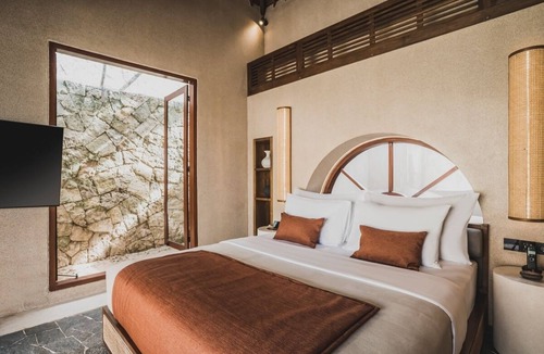 Pecatu Resort | Uluwatu 1BR Grand Natural Earth-Tone Escape