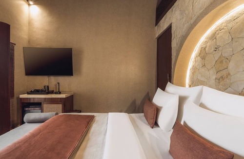 Pecatu Resort | Uluwatu 1BR Suite - Bathtub Near Padang Beach