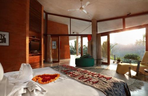 Kedewatan Villa | Umah Tampih Luxury Private Villa - CHSE Certified