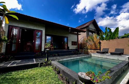 Sidemen Cabin | Ume Dukuh Home Sidemen