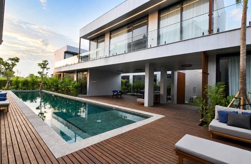 Beraban Hotel | UNIT Nuanu Village