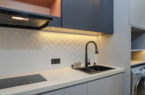 Old Jakarta Apartment | Urban Grey 1Br At Sudirman Suites Apartment