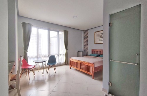 Jakarta Hotel | Urbanest Inn House TB Simatupang
