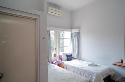 Kauman Hotel | Urbanview Hotel FiFFa Kauman Malang