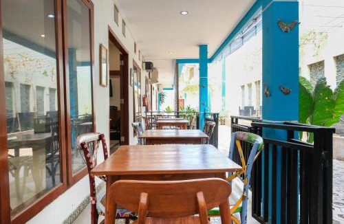 Klojen House | Urbanview Hotel Griya Surya Malang by RedDoorz
