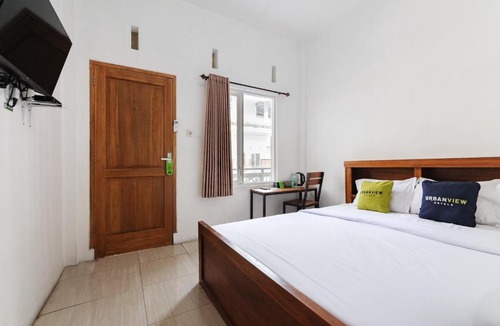 Batu Hotel | Urbanview Hotel Sky Batu Malang by RedDoorz