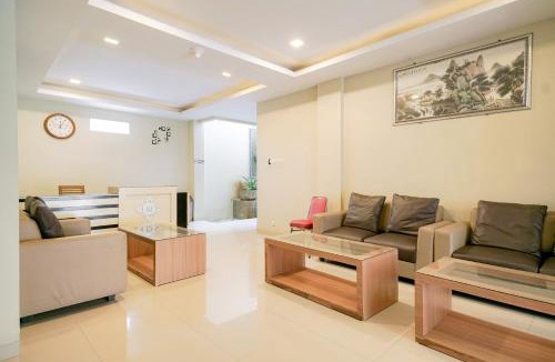 Tanggamus Hotel | Urbanview Hotel Syariah Ratu Kuring Gisting by RedDoorz
