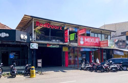 Garut House | Urbanview Hotel Ultima Veteran Garut