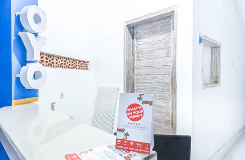 Gili Trawangan Hotel | Vaccinated Staff - OYO 1324 White House