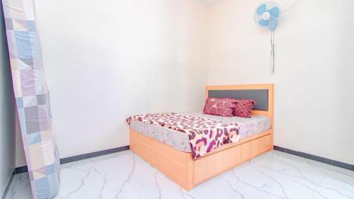 Sidomulyo Villa | Villa Aira with Private Pool and Karaoke