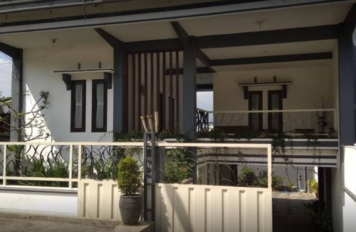 Ngaglik Villa | Villa Asri