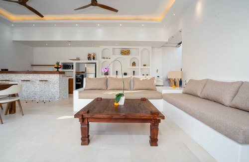 Sunset Road Villa | Villa Astaga